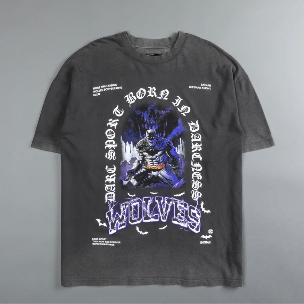 DARC SPORT X BATMAN “BORN IN DARCNESS” DC COMICS